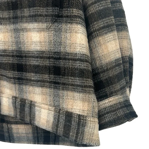 Clare Waight Keller x Uniqlo Black Cream Loose Fit Plaid Flannel Shirt Jacket - Picture 6 of 11